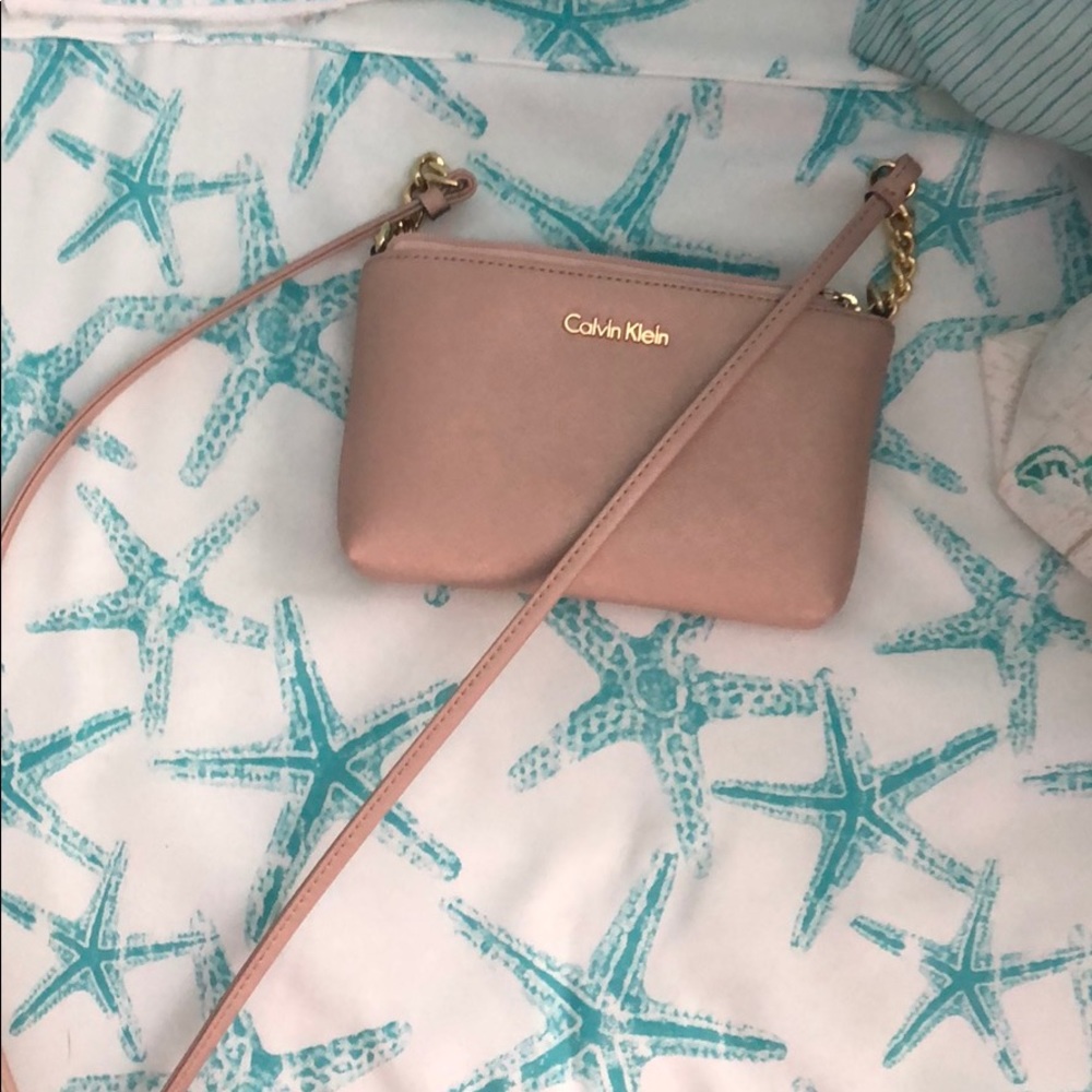 never used calvin klein crossbody